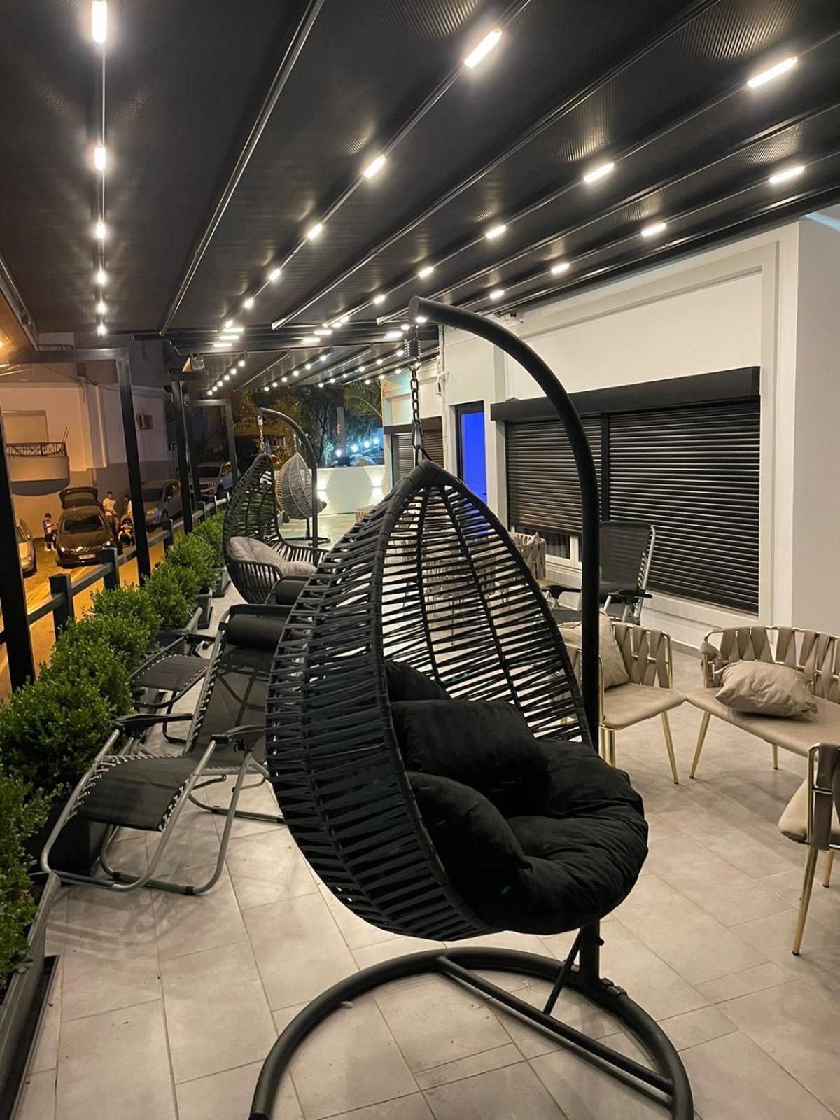 Aries Apartments Sarandë Exterior foto